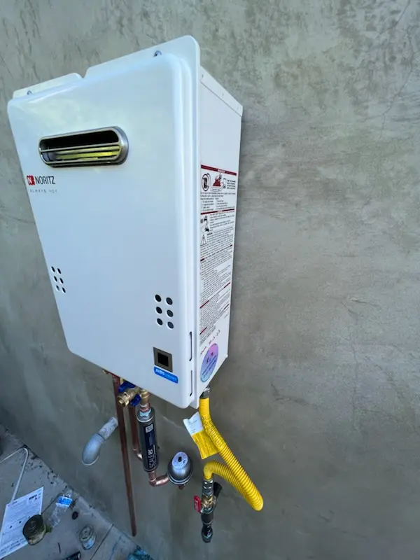 Tankless water heater installation for Hoschton homes